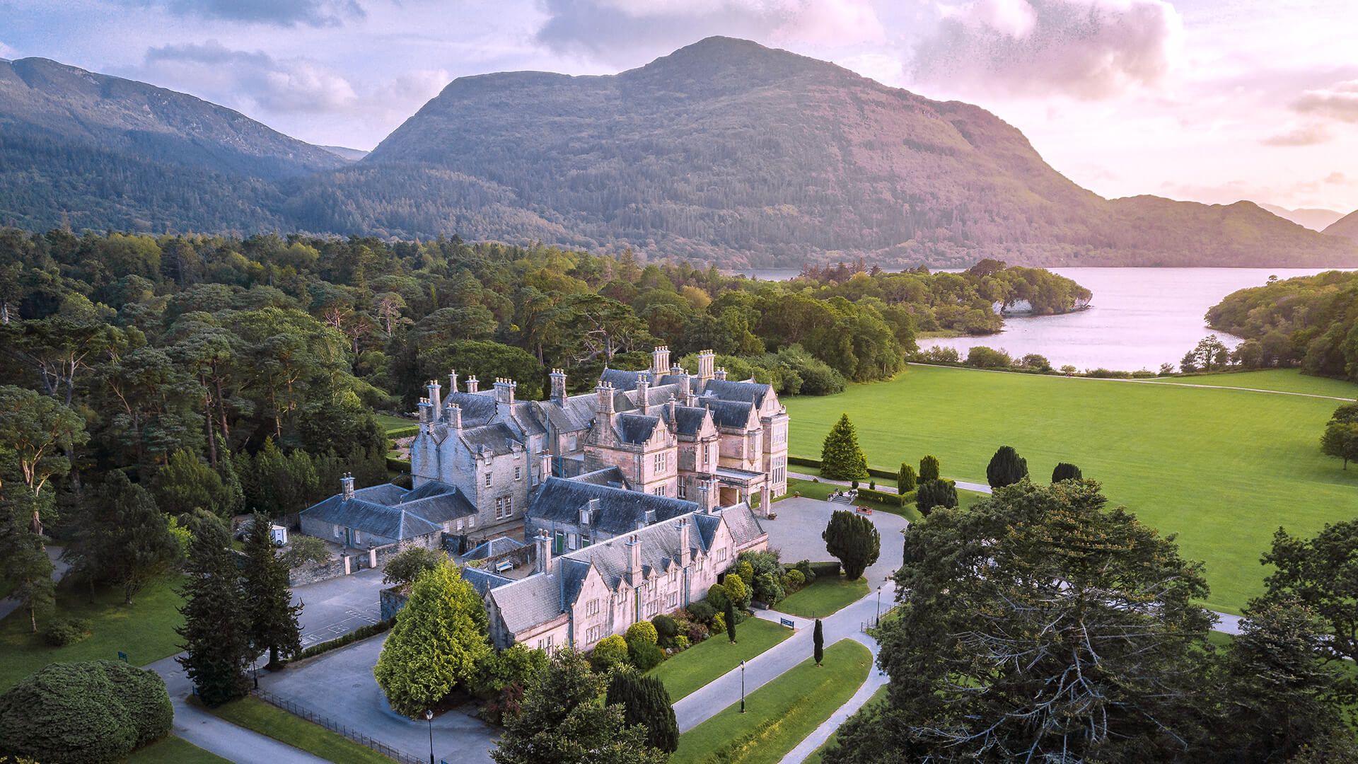 Muckross House & Gardens