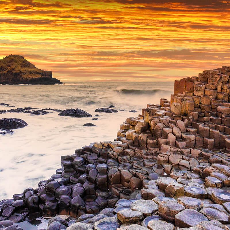 #7 Giants Causeway Slide background