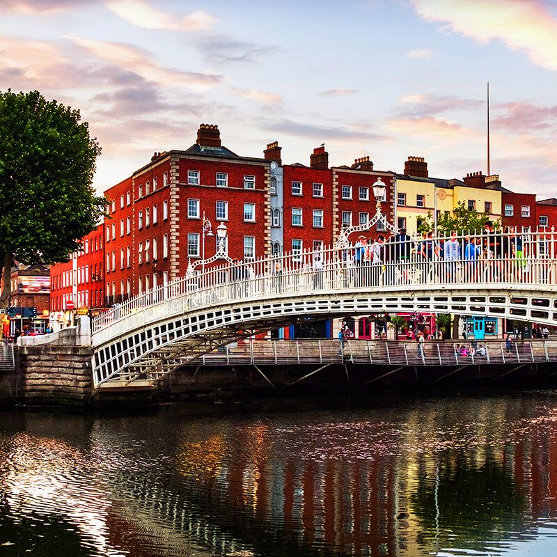 #9 Hapenny Bridge Slide background