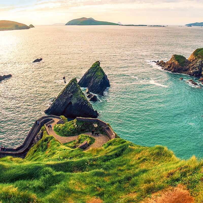 #16 Dunquin Pier Slide background